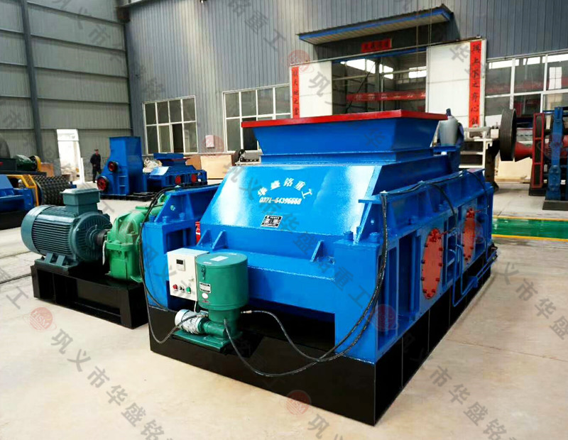 石灰石制砂機(jī)哪種效果好用_每小時(shí)200噸對輥制砂機(jī)型號有哪些