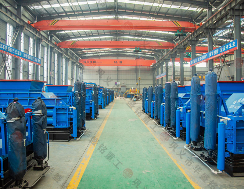 如何配置才能使對輥制砂機(jī)設(shè)備減少損壞