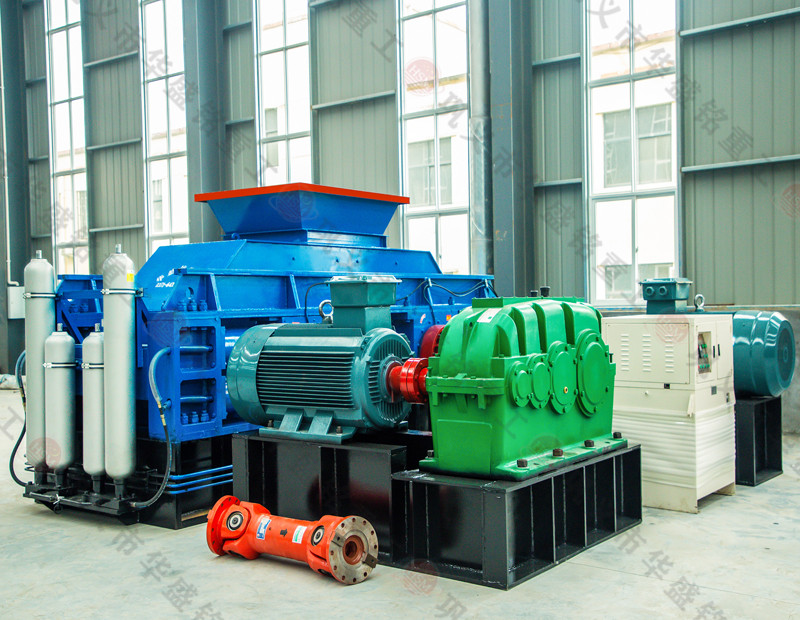 時(shí)產(chǎn)50噸左右的鵝卵石制砂機(jī)設(shè)備需投資多少錢